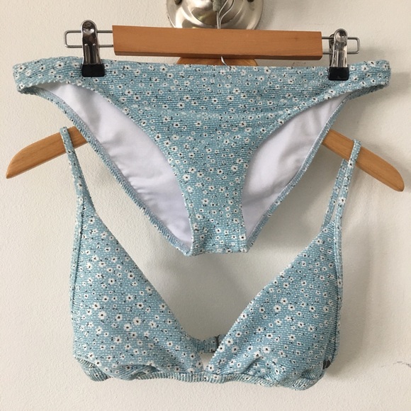 Billabong Other - ❤️ SOLD Billabong Ribbed Bikini Set Sz L